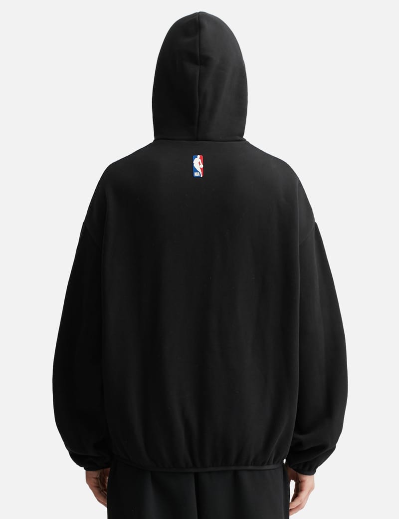 コラボ★完売寸前 Fear of God Essentials NBA パーカー ロゴ Unisex Fear of God Heather Gray NBA x ESSENTIALS Pullover Hoodie