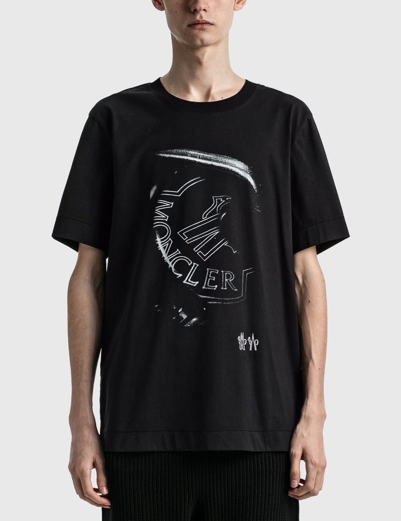 MONCLER 1017 ''ALYX'' 9SM ★ GENIUS プリントTシャツ 完売必至 MONCLER GENIUS + 1017 ALYX 9SM printed cotton-jersey T-shirt