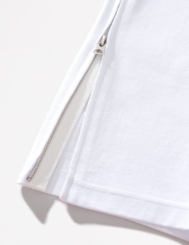 Sacai - Side Hem Zip T-Shirt | HBX - Globally Curated