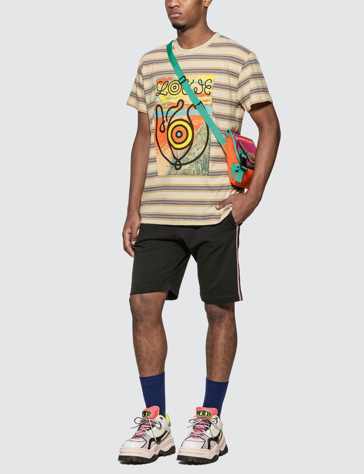 Loewe ELN Messenger Small Bag HBX HYPEBEAST 為您搜羅全球潮流時尚品牌