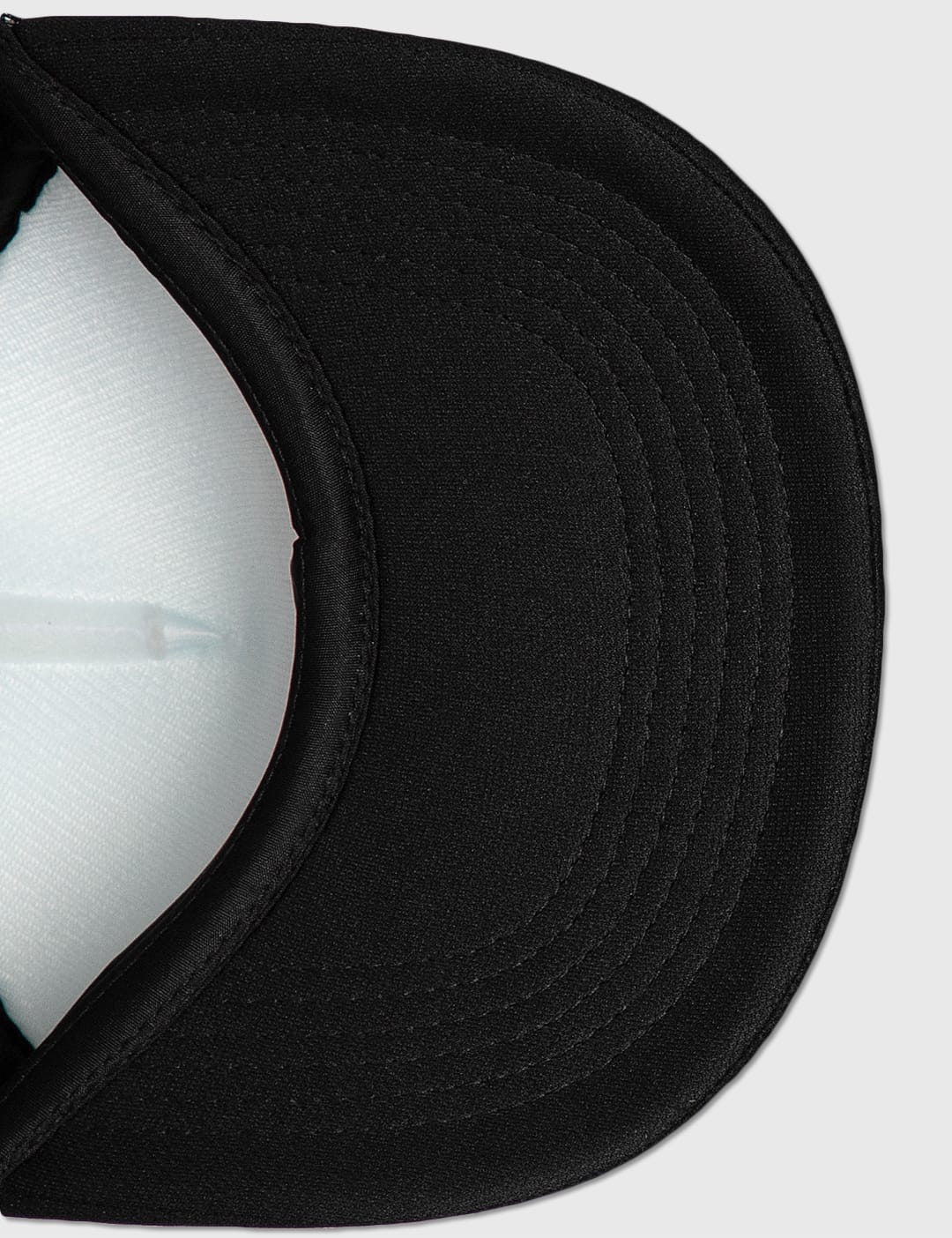 FR2 - American Logo Mesh Cap | HBX - Globally Curated Fashion and 