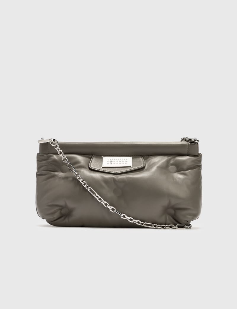 メゾン マルジェラ - 「グラム スラム」 レッドカーペットバッグ | HBX