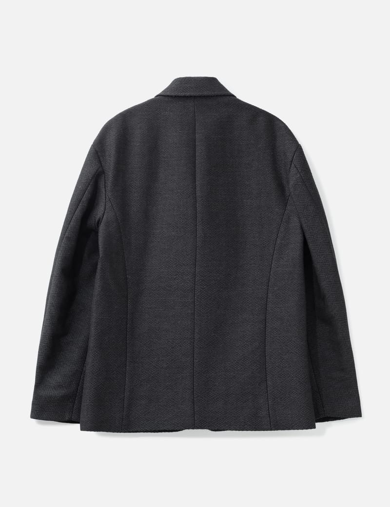 mufferaw-jacket-black-model-2-
