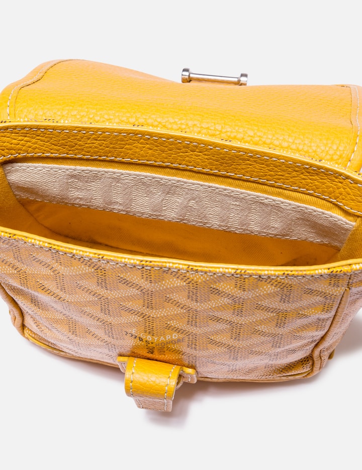 Goyard Goyard Shoulder Bag HBX HYPEBEAST 為您搜羅全球潮流時尚品牌