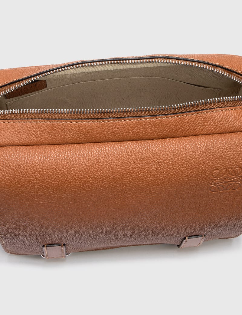 Loewe - XS ミリタリーメッセンジャーバッグ ソフトグレイン Loewe - XS ミリタリーメッセンジャーバッグ ソフトグレイン