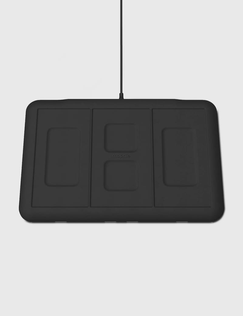 4-in-1 ワイヤレス充電マット mophie - 4 In 1 ワイヤレス チャージング マット | HBX