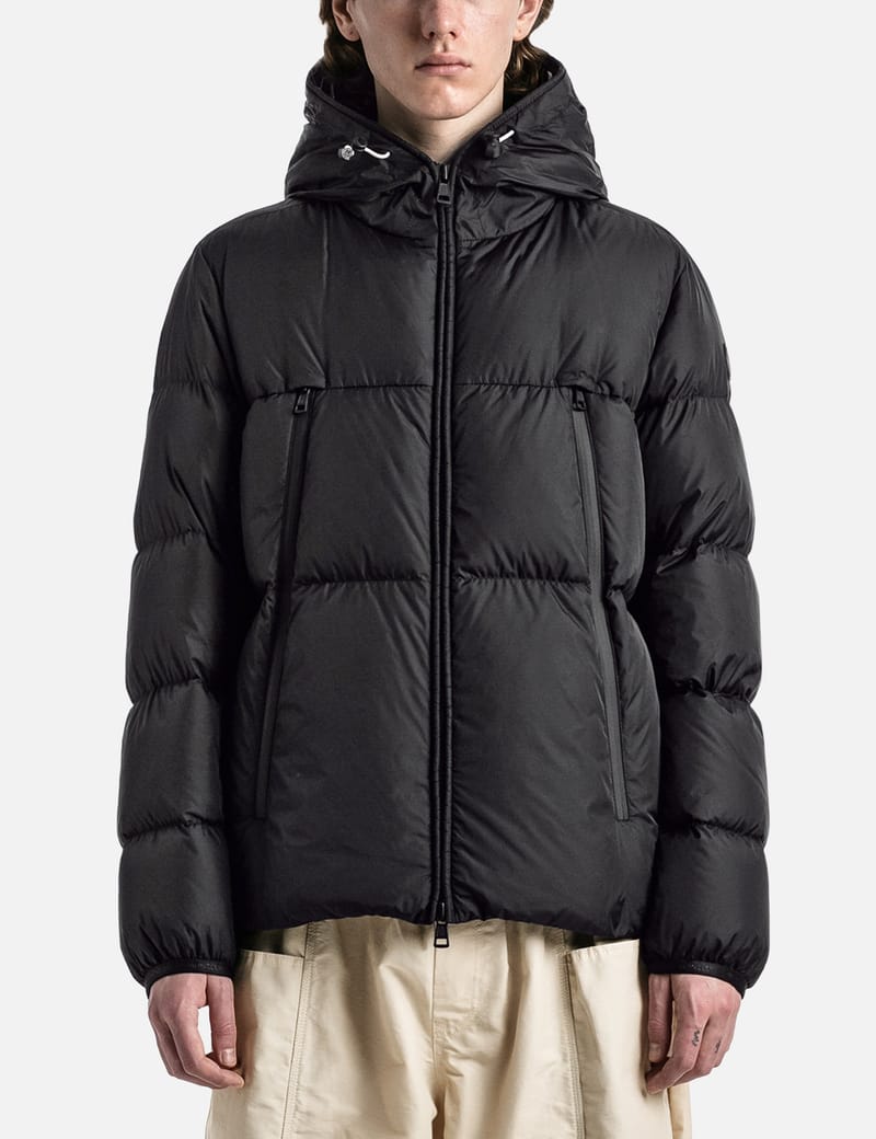 Montcla Short Down Jacket