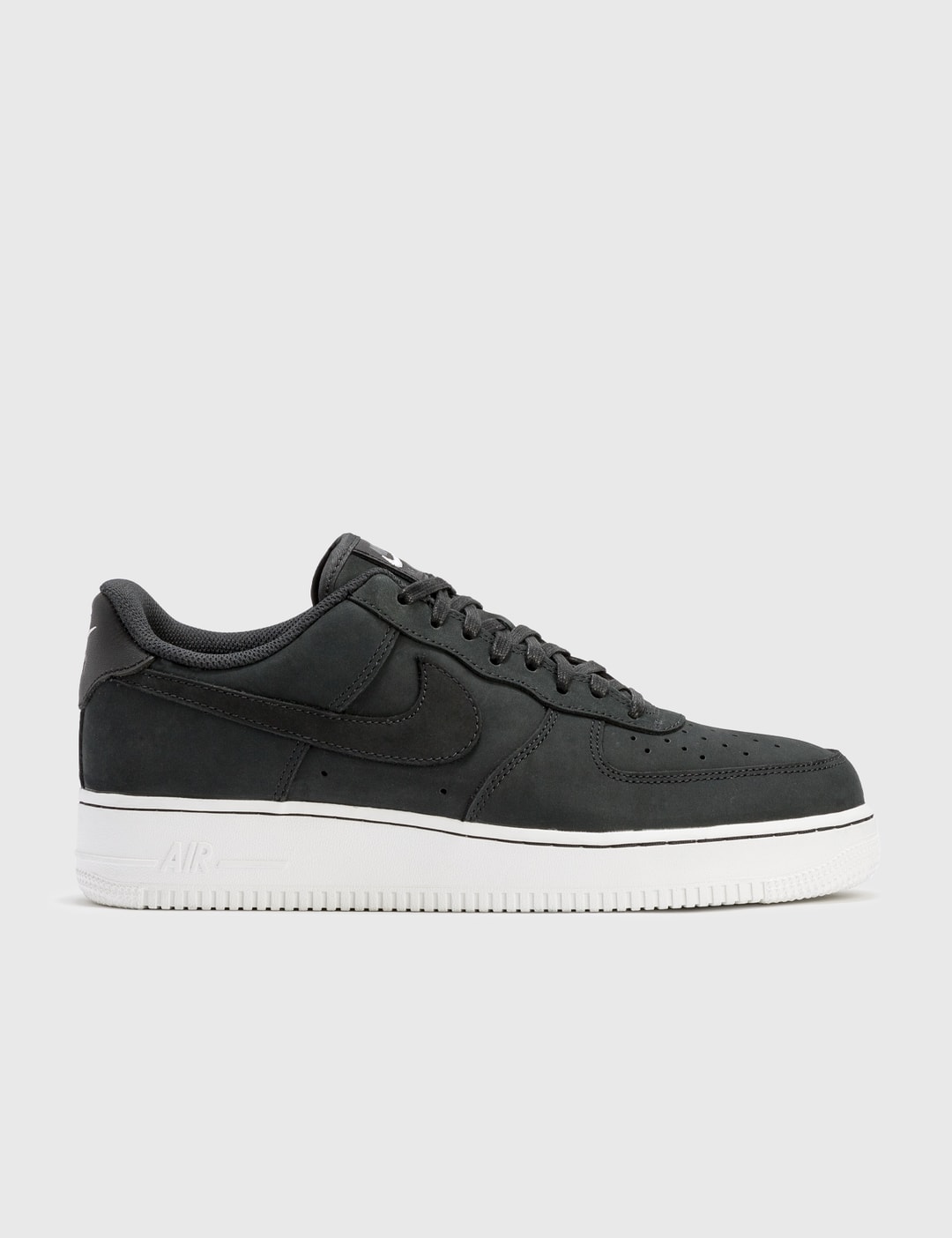 sneakers nike air force 1 07 lx