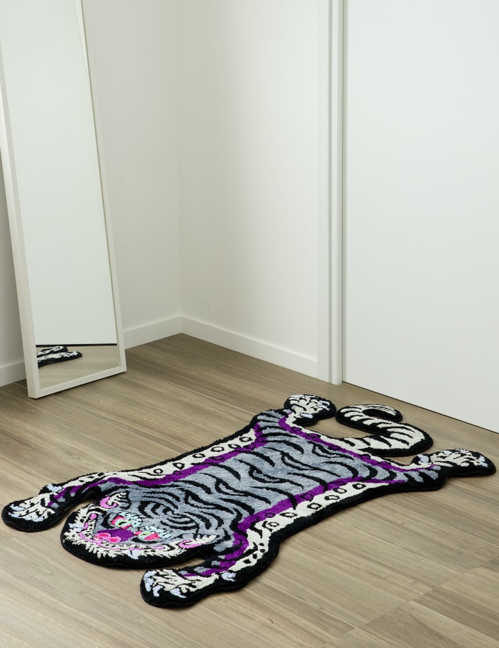 RAW EMOTIONS - Small Mascot Tiger Rug | HBX