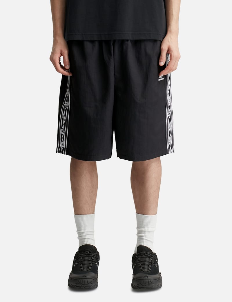 最終値下げ　OMMO WIDE TAPE SHORT BOLERO Umbro Umbro X Slam Jam OG Taped Shorts - Carbon Black polyester