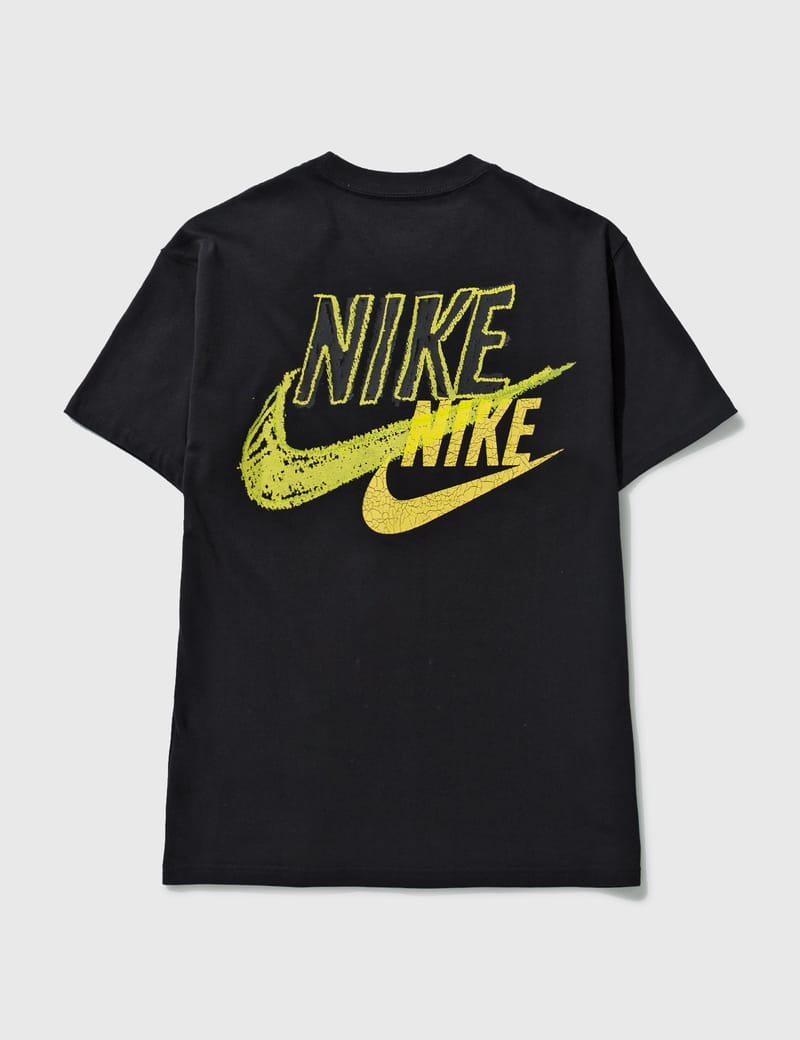 Black and gold outlet nike shirt men