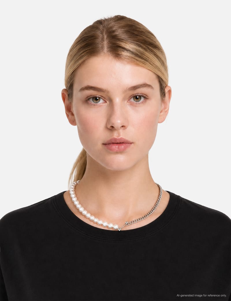 Justine Clenquet - HARI CHOKER | HBX