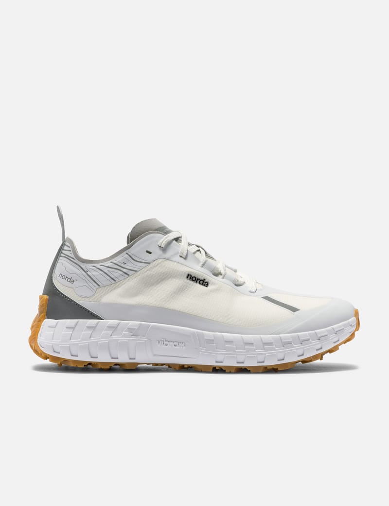 norda - Norda 001 | HBX - Globally Curated Fashion and