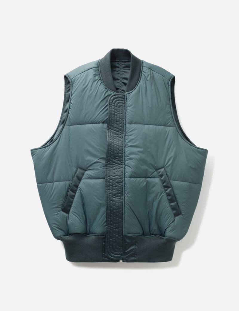 Alpha Industries MA-1 Base UV Vest - リバーシブル仕様で機能的な