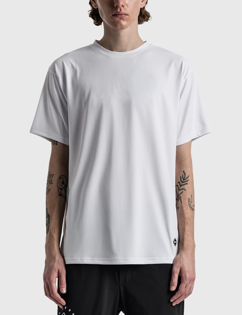F.C. Real Bristol - 3Pack T-Shirt | HBX - Globally Curated Fashion