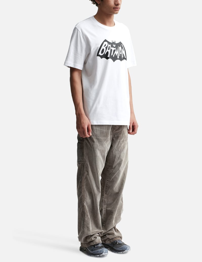 Moncler - BATMAN LOGO T-SHIRT | HBX - Globally Curated Moncler - BATMAN LOGO T-SHIRT | HBX - Globally Curated