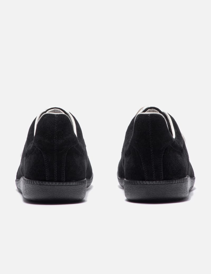 Déviation - Racing Trainers 09 | HBX - Globally Curated