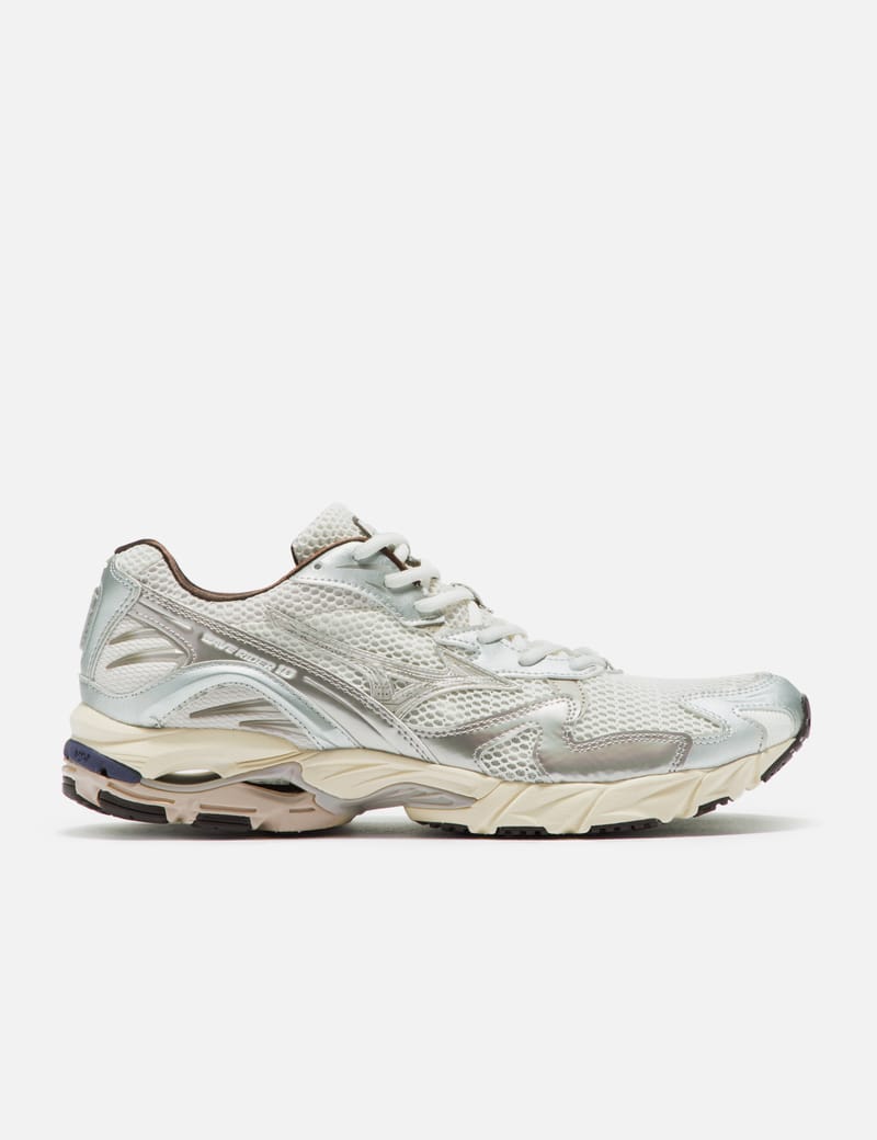 Mizuno hypebeast on sale