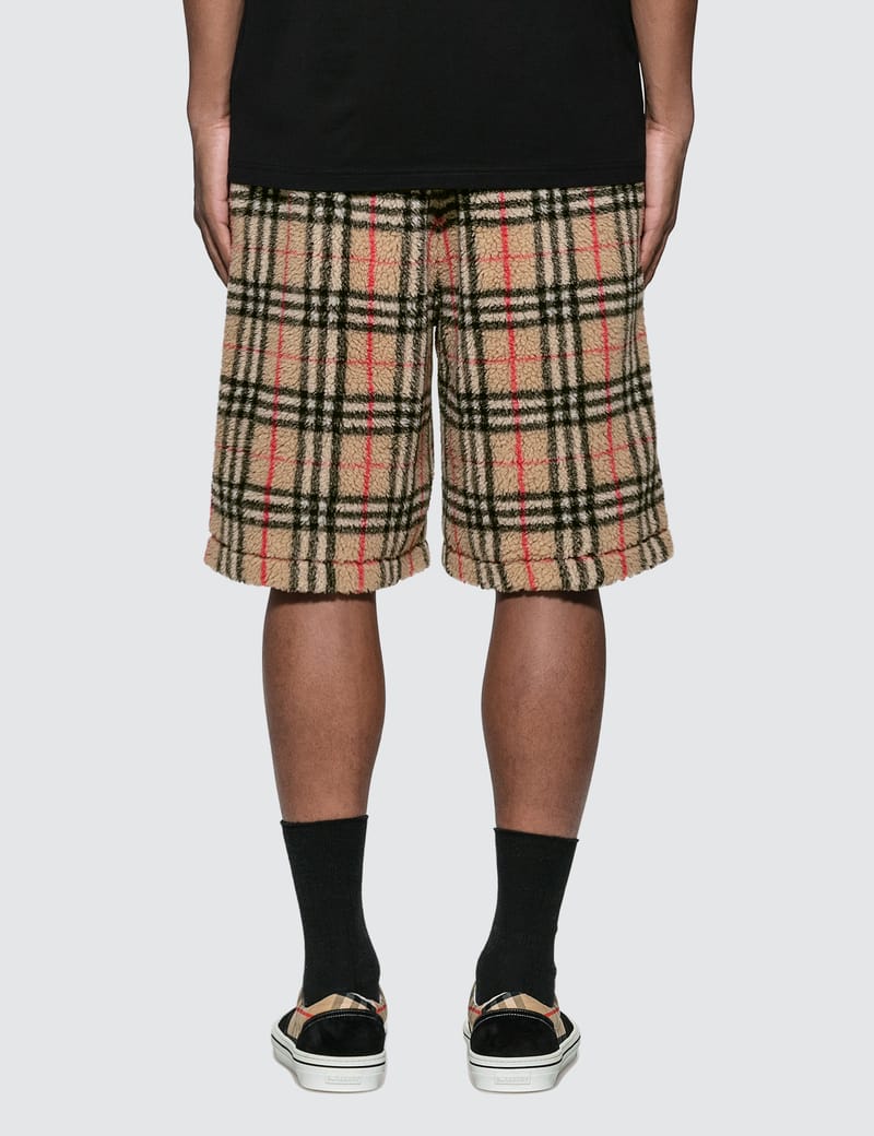 BURBERRY★セレブ愛用 Vintage Check Technical Twill Shorts Burberry - Vintage Check Faux Shearling Drawcord Shorts