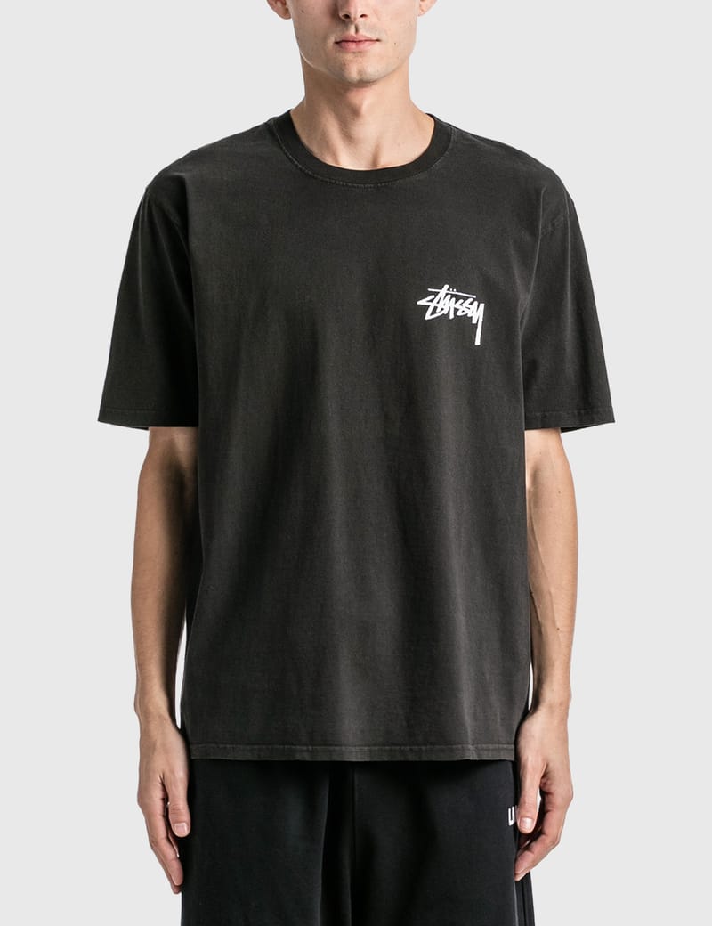 Stüssy - HOW WE'RE LIVIN' PIGMENT DYED T-SHIRT | HBX - HYPEBEAST