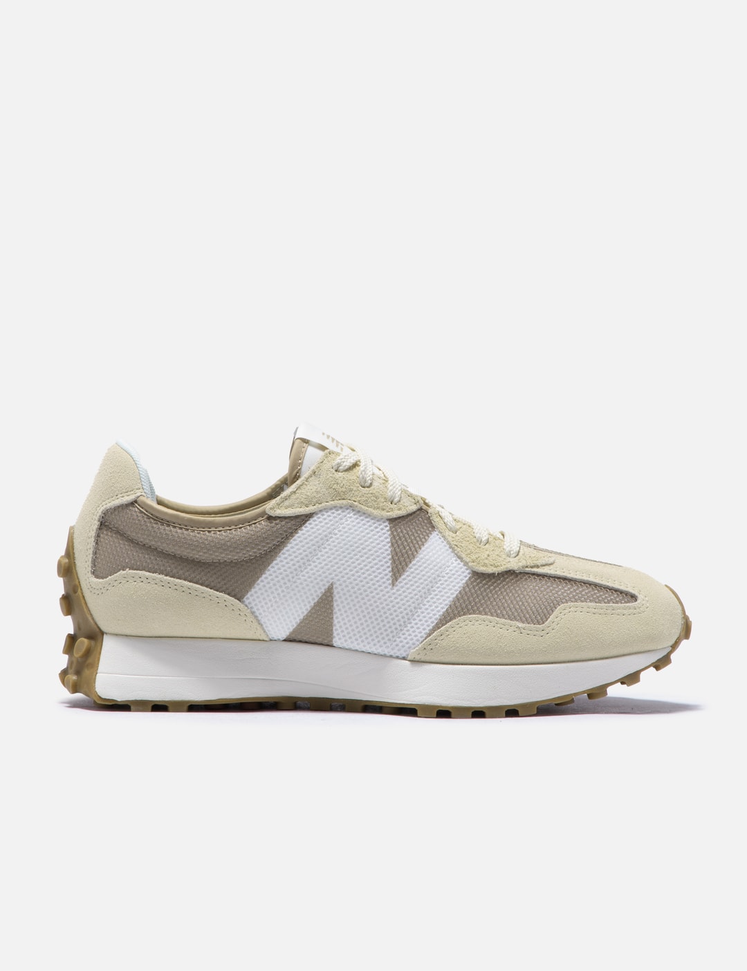 hype new balance 327