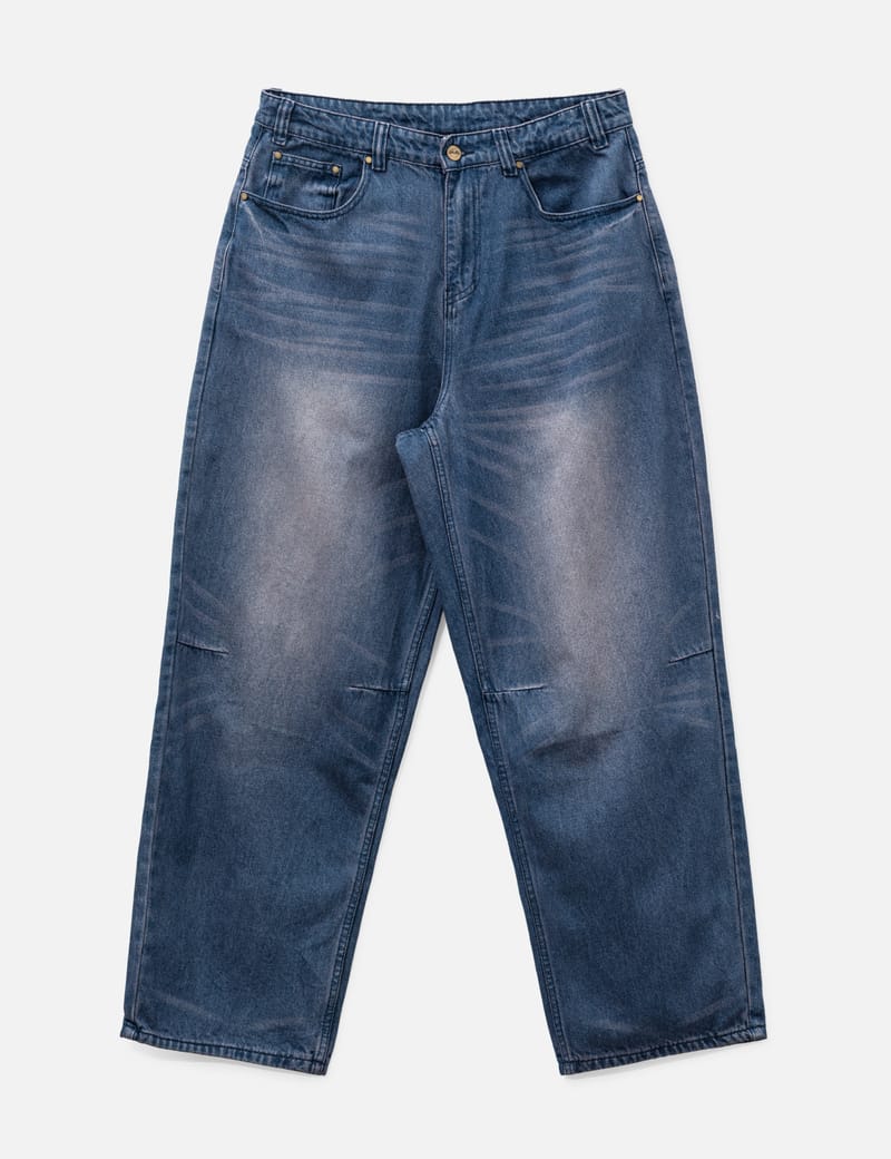 burn-wide-cut-denim-jeans-