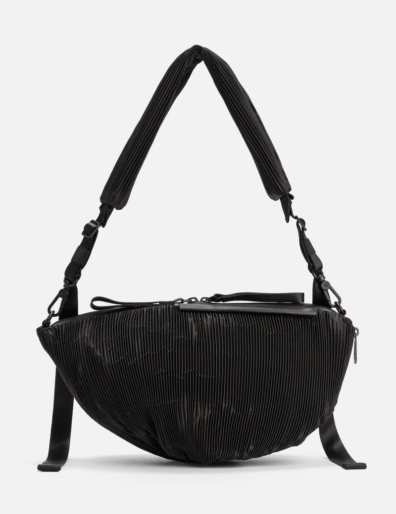 côte&ciel Orne Onyx - 10L water-repellent black crossbody with