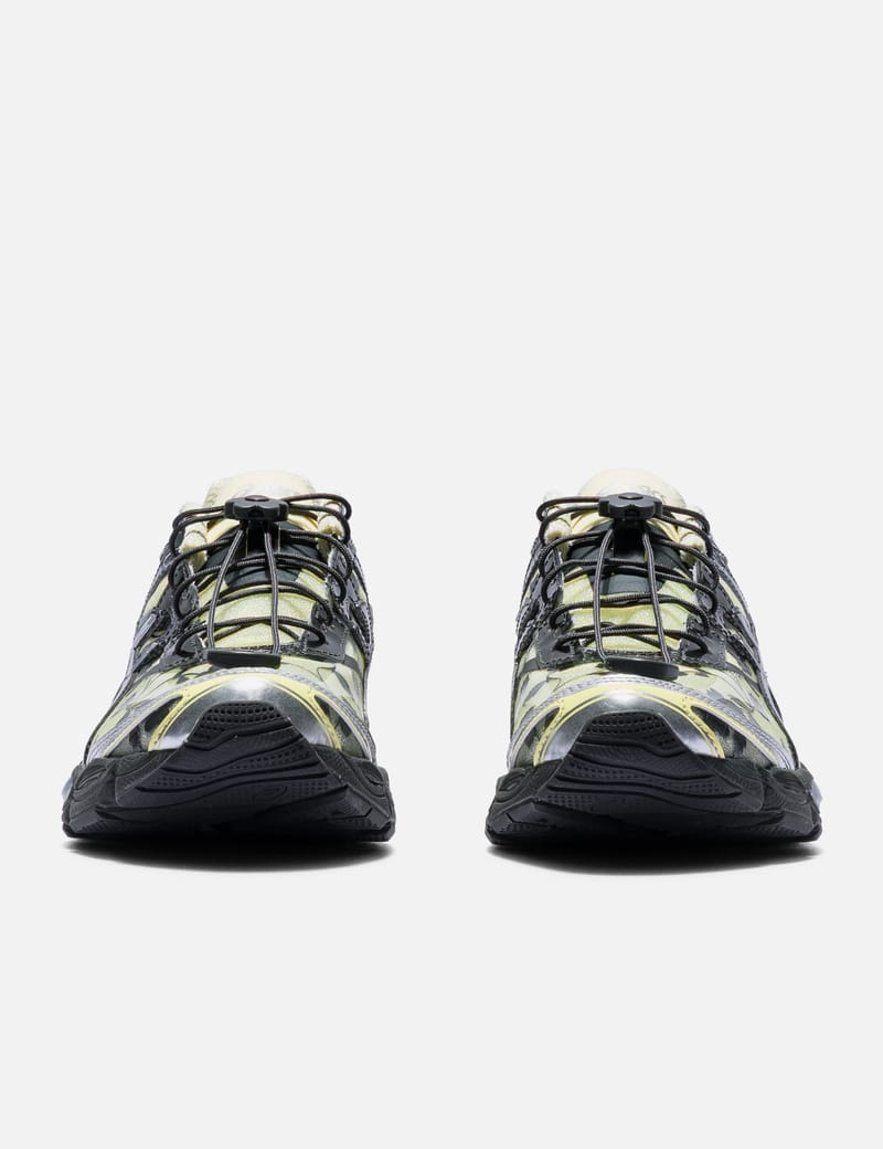 【ASICS X CECILIE BAHNSEN】GEL-CUMULUS 16 BLACK YELLOW ASICS GEL-CUMULUS 16 SSCB | IVORY / BLACK