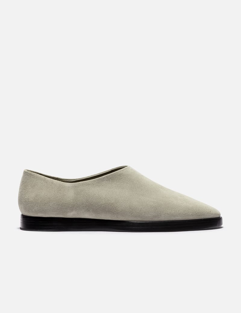 FeaFear of God Eternal Dress Mule Greige 42