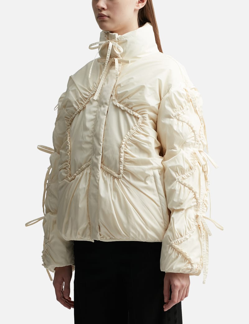 モデルせいらさん着用【Sandy Liang】Etoile パファージャケット Sandy Liang - ETOILE PUFFER | HBX - Globally Curated Fashion