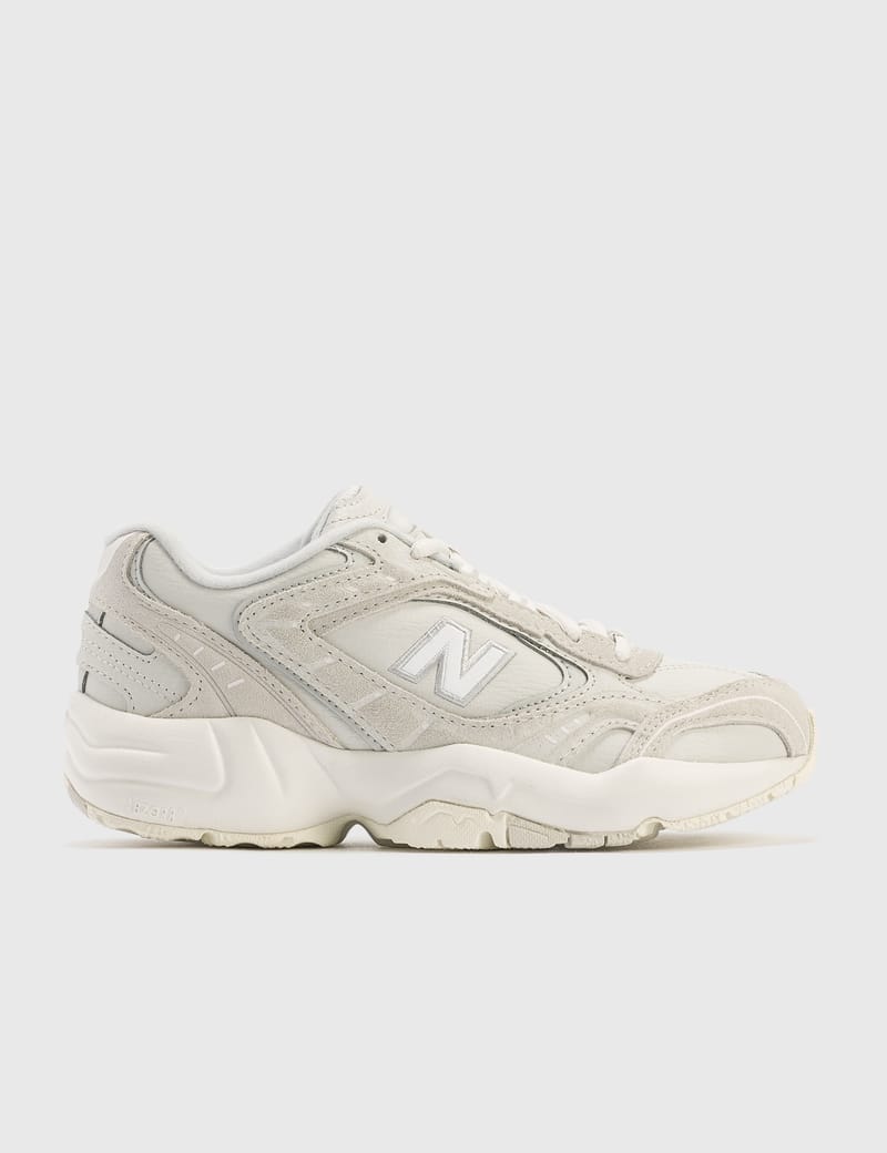 New balance 452 beige best sale