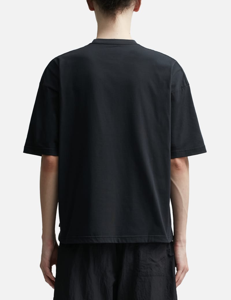 NEIGHBORHOOD - Sheltech Crewneck T-shirt | HBX - HYPEBEAST 為您