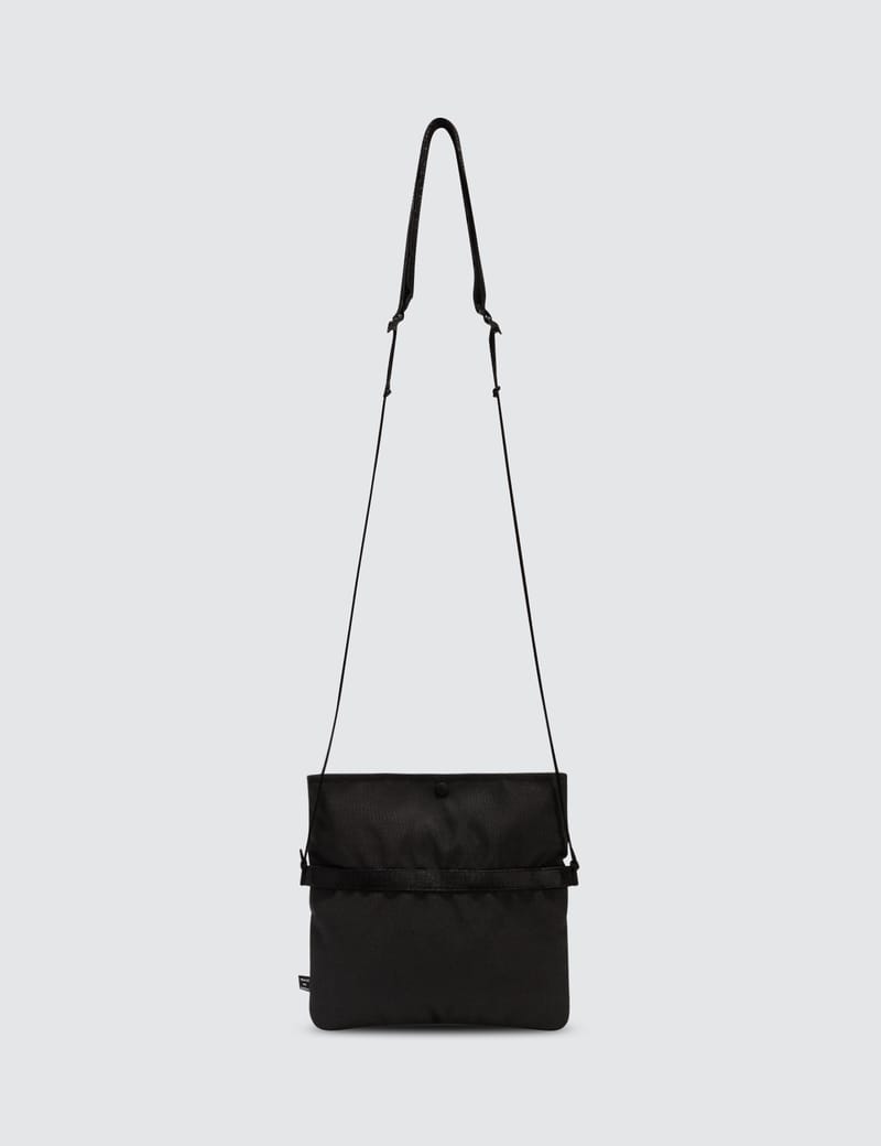 MONCLER GENIUS 22AW × FRAGMENT Sacoche Moncler Genius - Moncler Genius X Fragment Design Sacoche | HBX
