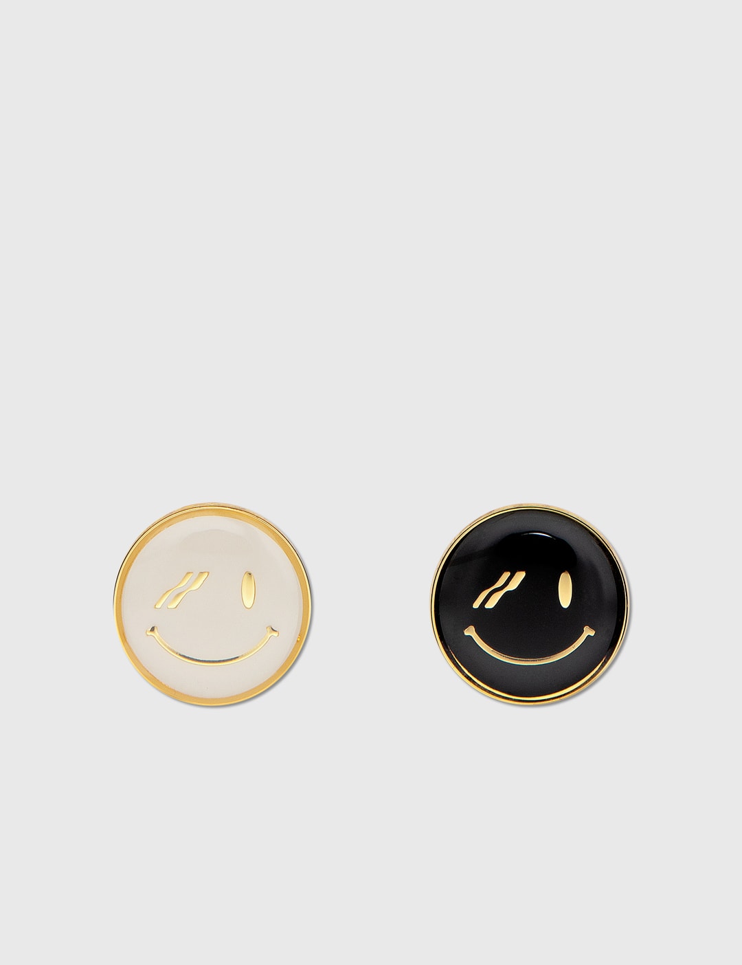 We11done - Smile Brooch Set | HBX
