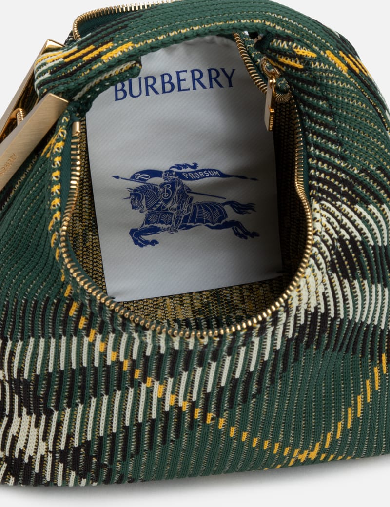 【Burberry】 Peg Small jacquard duffel bag Peg Small jacquard duffel bag in red - Burberry | Mytheresa