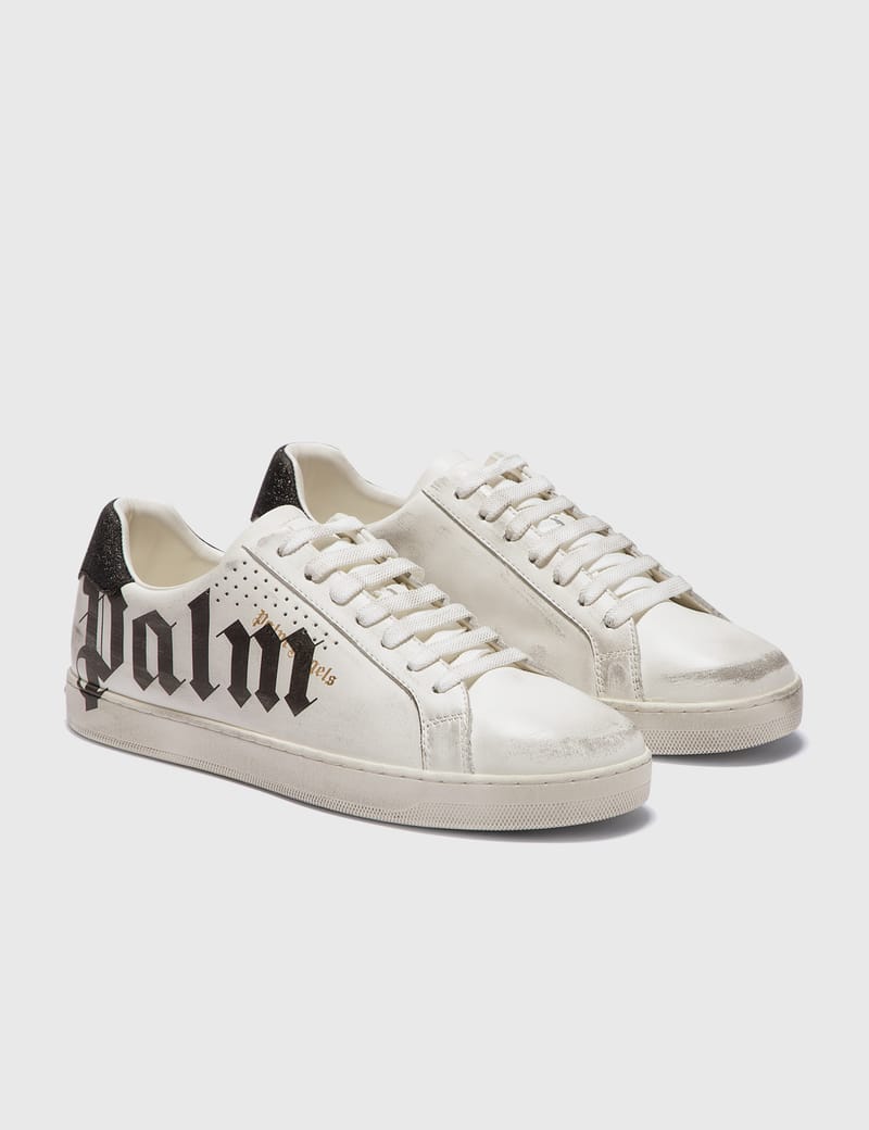 大人気 Palm Angels スニーカー Palm Angels - ディストレスド ロゴ スニーカー | HBX - ハイプ