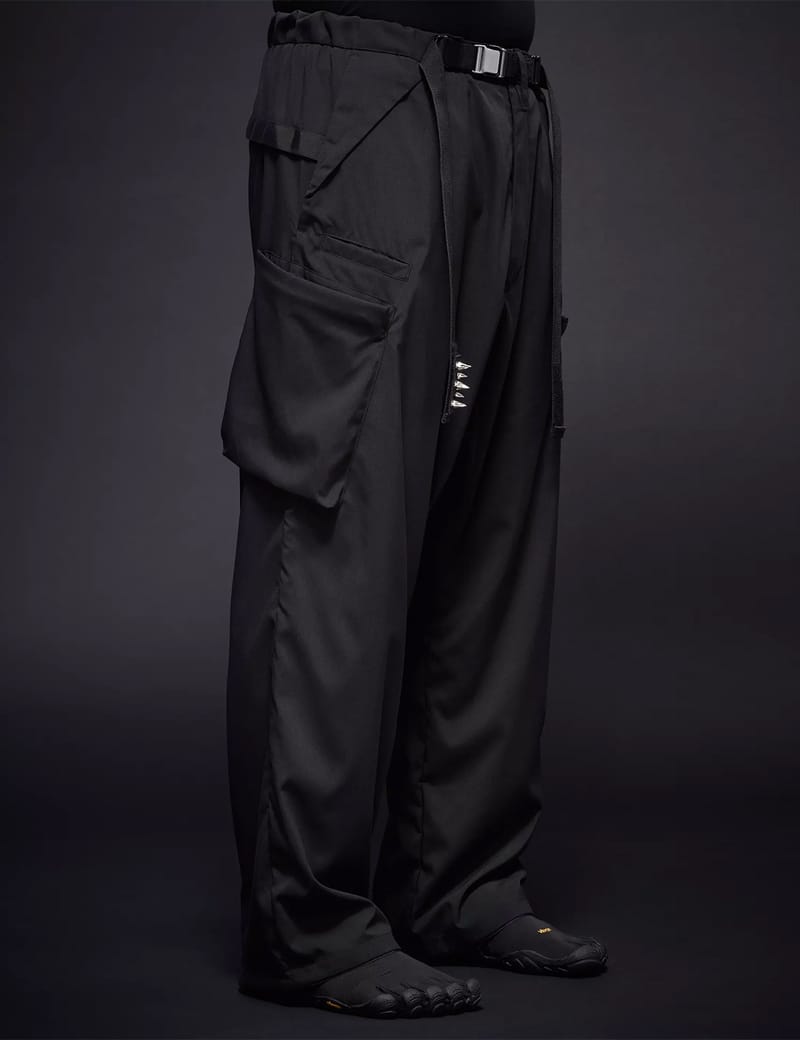 ACRONYM - Nylon Stretch Cargo Trouser | HBX - Globally ACRONYM - Nylon Stretch Cargo Trouser | HBX - Globally