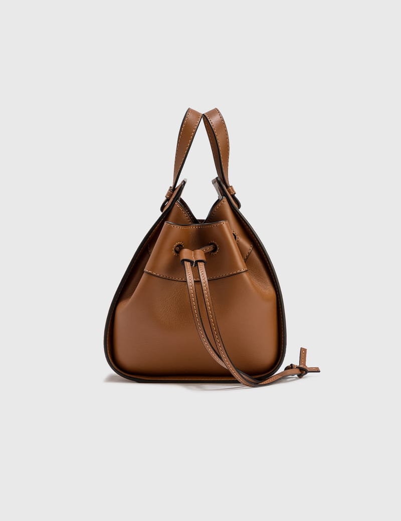 LOEWE HAMMOCK MINI TAN ショートストラップセット LOEWE HAMMOCK MINI TAN ショートストラップセット - メルカリ