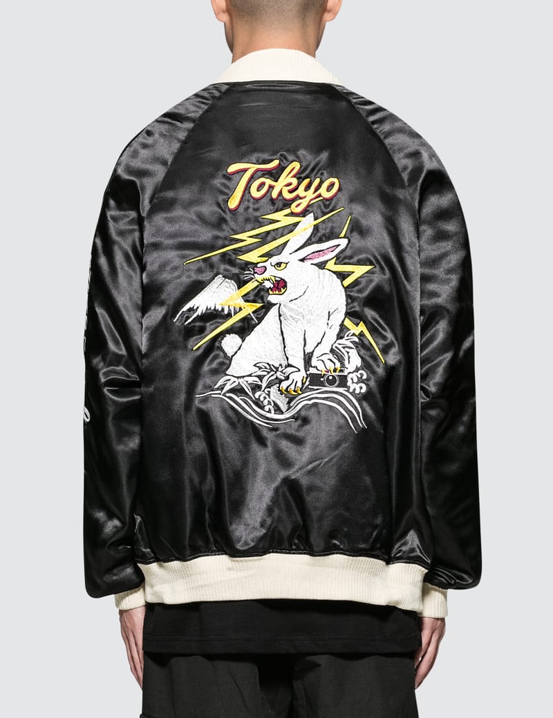 FR2 - Tokyo Souvenir Jacket | HBX - HYPEBEAST 為您搜羅全球潮流時尚品牌