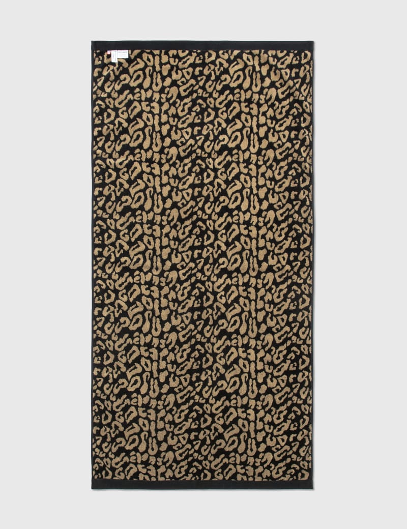 Wacko Maria - Leopard Beach Towel | HBX - Globally Curated Fashion 