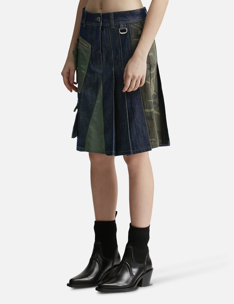 [Andersson Bell] EMBROIDERY PLEATED DENIM SKIRT★韓国人気 Levi'S X Adsb Andersson Bell Pleated Mini Denim Skirt - Med