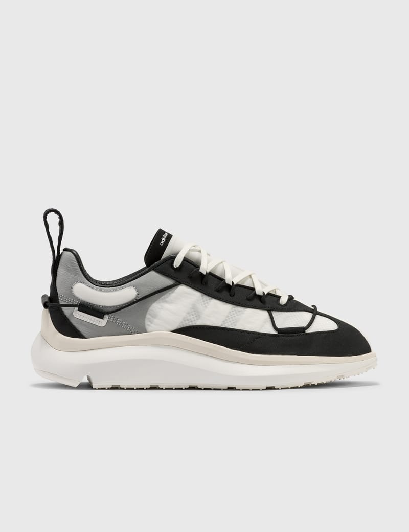 Y-3 - Shiku Run | HBX - ハイプビースト(Hypebeast)が厳選した