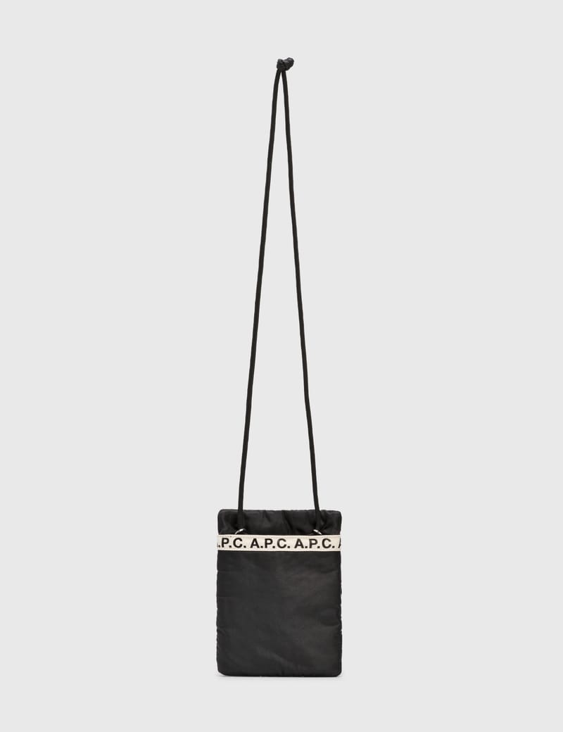 送料無料 店舗 A.P.C. Fashion Curated Globally - HBX | Pouch Neck Repeat - バッグ