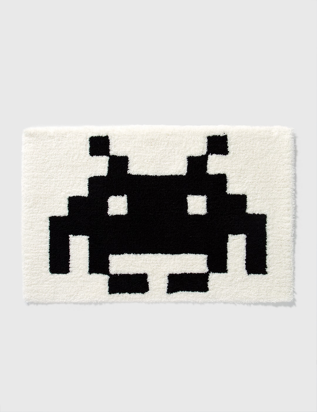 Medicom Toy - Space Invaders Rug 2 | HBX