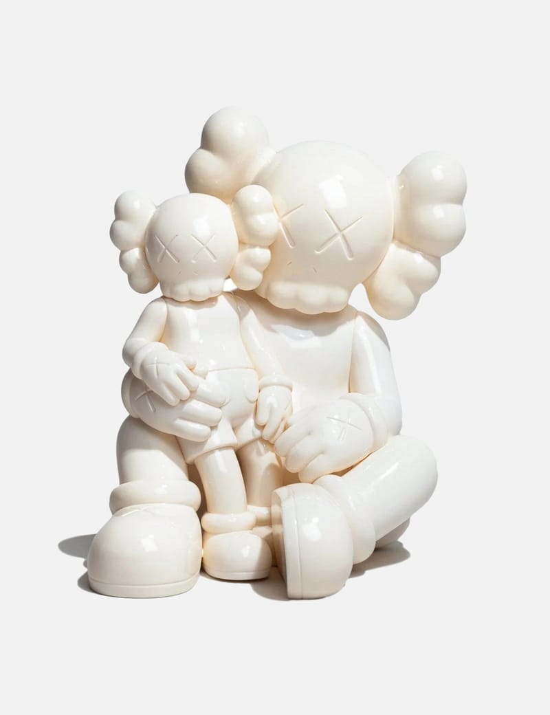 kaws holiday フィギュア ,カテゴリー 【公式通販】