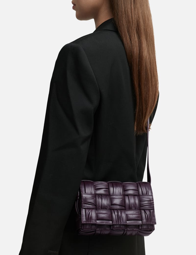【BOTTEGA VENETA】Small Cassette Bag Authentic Bottega Veneta Beige Mini Cassette Cross-Body Bag