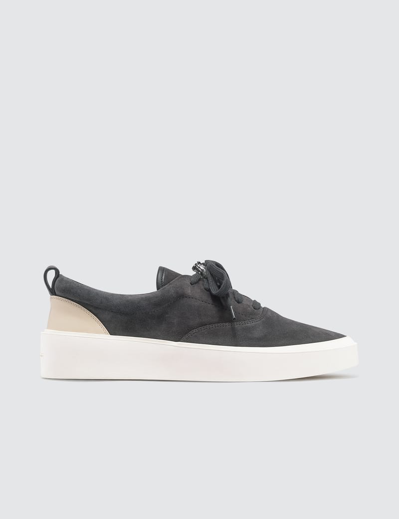 フィア オブ ゴッド FEAR OF GOD 【 101 LACE UP SNEAKER Vintage Black 】 オール スエード ヴィンテージ ブラック ローカット スニーカー　35297 Fear of God - 101 Lace Up Sneaker | HBX