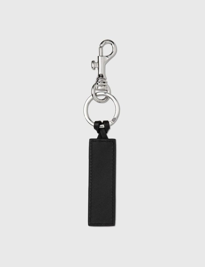 Ap Keychain A.P.C. - Logo Keychain | HBX - HYPEBEAST 為您搜羅全球潮流時尚品牌