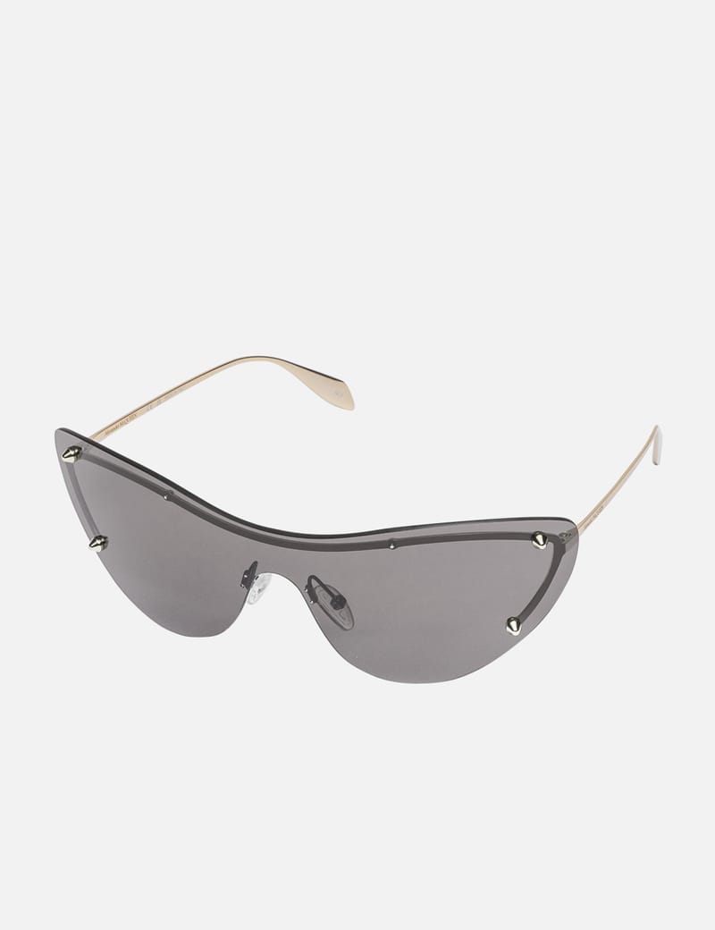 【送料&関税込】Alexander McQueen Cat-eye Sunglasses Spike S Women's Spike Geometric Cat-eye Sunglasses in Red | McQueen US