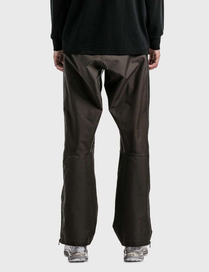 GR10K - GORE-TEX Arc Pants | HBX - Globally Curated Fashion and